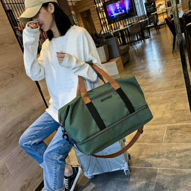 Large Capacity Travel Fitness Bag Waterproof Sports Duffel Bag for Men Portable Short Distance Luggage Workout Gym Bag